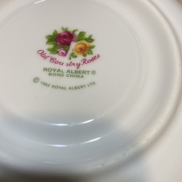 Yea cup and saucer - Picture 3 of 8